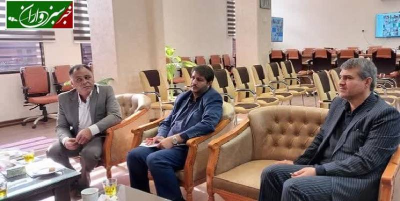 مشکلات مرغداران کرمانی و نحوه تنظیم بازار پایش شد